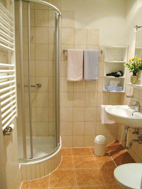 Kur- Und Gastehaus Villa Anna Bad Hofgastein Kamer foto