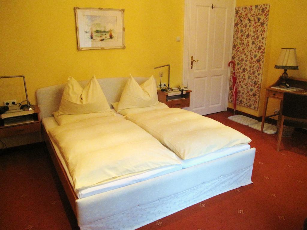 Kur- Und Gastehaus Villa Anna Bad Hofgastein Kamer foto