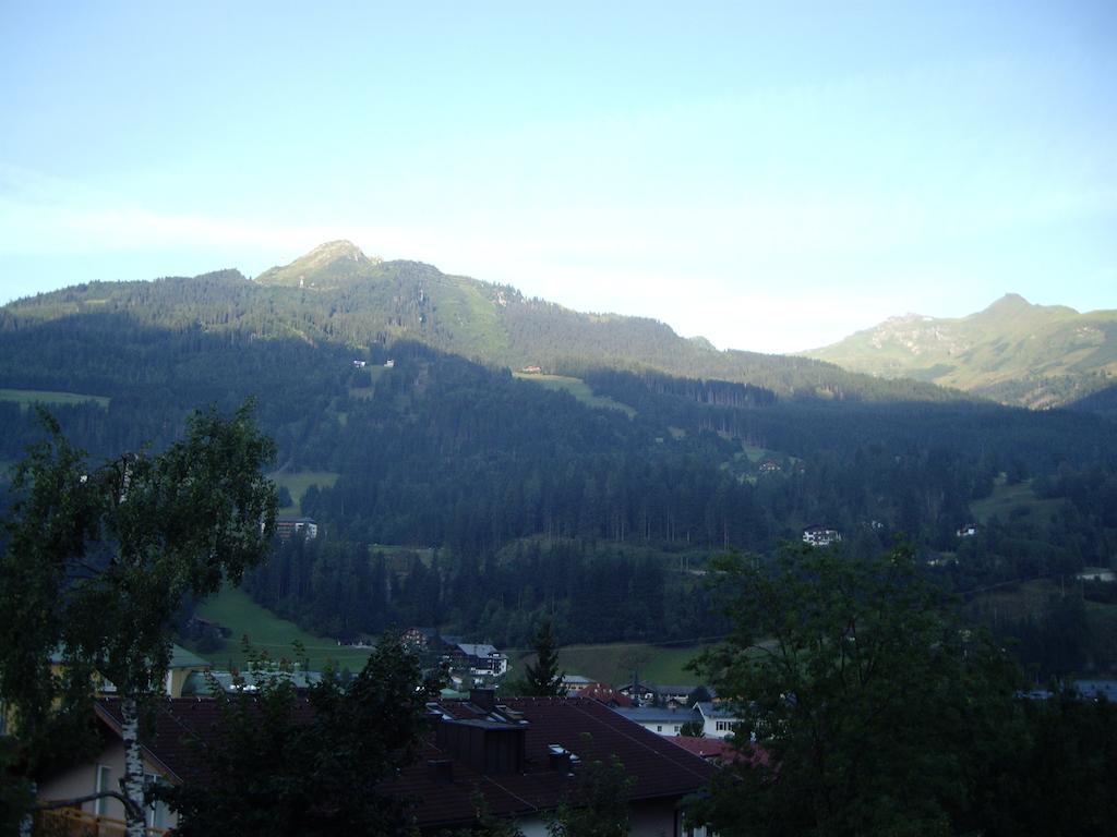 Kur- Und Gastehaus Villa Anna Bad Hofgastein Buitenkant foto